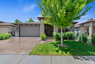 5655 N Beaham Ave, Meridian, ID 83646