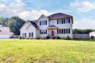 800 Canteberry Ln, Smithfield, VA 23430