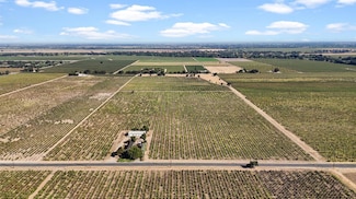 2491 W Peltier Rd, Lodi, CA 95242