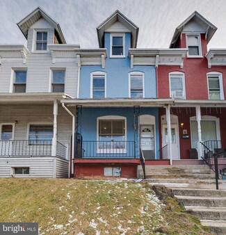 215 Chapel Tc, Reading, PA 19602