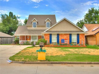 132 SE 27th St, Moore, OK 73160