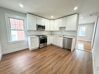 72 Belden St Unit 1, Dorchester, MA 02125