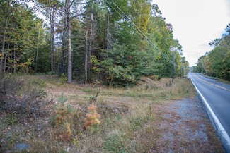 25 Tenney Hill Rd, Monson, ME 04464