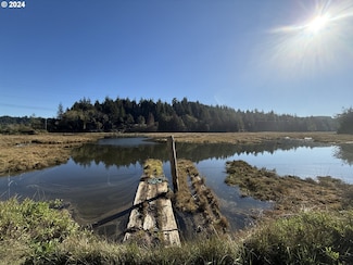 0 Wrecking Rd, Coosbay, OR 97420