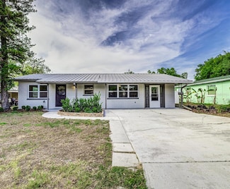 607 Young Place, Lakeland, FL 33803
