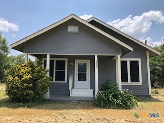 4839 Gander Slough Rd, Kingsbury, TX 78638