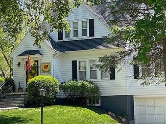 706 E Prospect St, Red Oak, IA 51566
