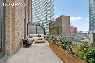 100 Barclay St Unit 11C, New York, NY 10007