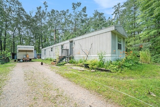 5880 Hillside Dr, Lewiston, MI 49756