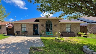 1609 Cristin Dr, Eagle Pass, TX 78852