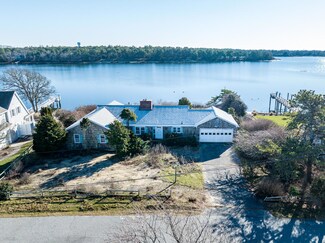 60 Grandview Dr, South Yarmouth, MA 02664