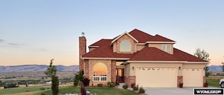 655 Longview Ln, Lander, WY 82520