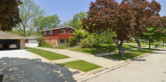 2166 Skyline Dr, West Bend, WI 53090