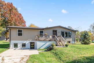 404 Elm St, Bloomfield, IA 52537