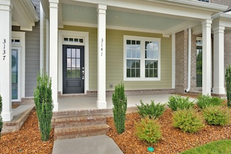 3141 Setting Sun Dr, Thompsons Station, TN 37179