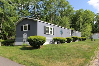39 1st Ave, Westfield, MA 01085