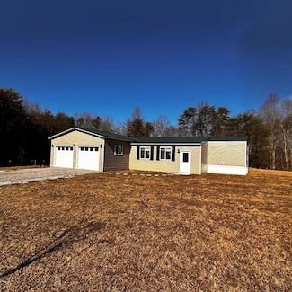 924 Baker Mountain Rd, Spencer, TN 38585