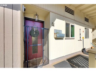 4071 Donald St Unit K, Eugene, OR 97405