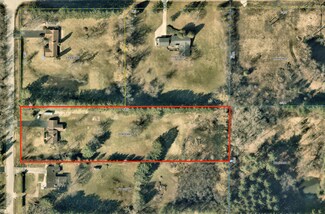1270 Benson Ln, Libertyville, IL 60048