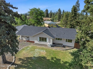 29603 S 3rd St, Worley, ID 83876