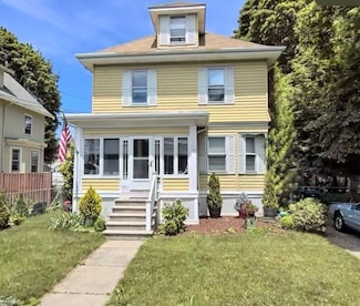 67 Gardner St, West Roxbury, MA 02132