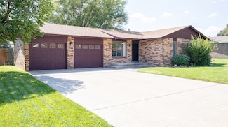 1708 E Labrador Blvd, Garden City, KS 67846