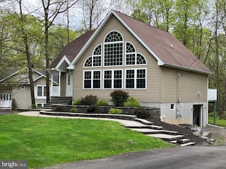 121 Mohawk Trail, Albrightsville, PA 18210