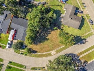 2919 General Mitchell Dr, Lake Charles, LA 70615