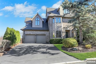 153 Ashley Place, Park Ridge, NJ 07656