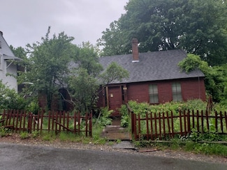 12 Academy Rd, New Ipswich, NH 03071