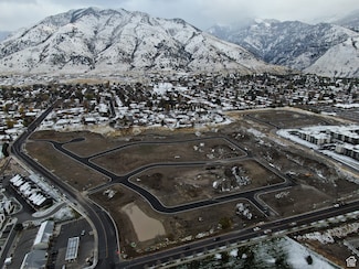 1395 E Talmage Ln Unit 31, Logan, UT 84341