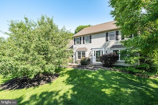 202 Meadowview Ct, Mullica Hill, NJ 08062