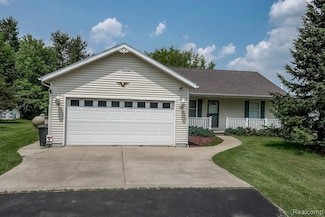 7448 Avoca Rd, Clyde, MI 48049