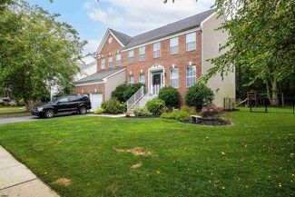 119 Kensington Dr, Galloway, NJ 08205