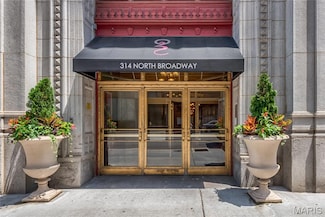 314 N Broadway Unit 1107, Saint Louis, MO 63102