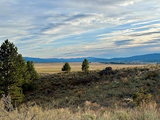 1 Euzkadi Point Unit 2, Cascade, ID 83611