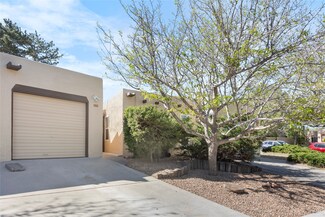 3245 Calle de Molina, Santa Fe, NM 87507
