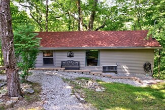 1749 Harrison Spring Rd NW, Corydon, IN 47112