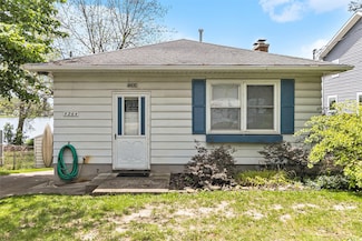 5264 Happy Hollow Dr, Manchester, MI 48158