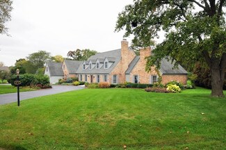 674 Fairway Ln, Frankfort, IL 60423