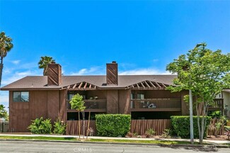 2032 Orizaba Ave Unit 3, Signal Hill, CA 90755