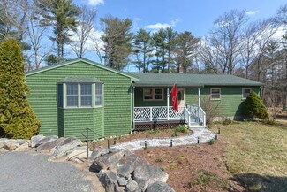 133 Center St, Carver, MA 02330