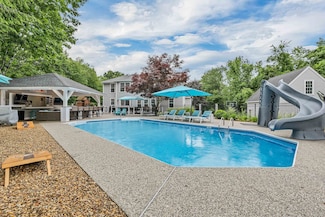 142 Flint Rd, Candia, NH 03034