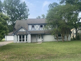 529 Brandon Rd, Conroe, TX 77302