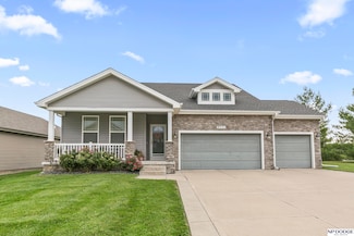 8051 N 158 St, Bennington, NE 68007