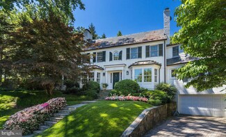 4054 52nd Terrace NW, Washington, DC 20016