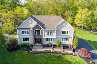 16 Crum Creek Rd, New City, NY 10956