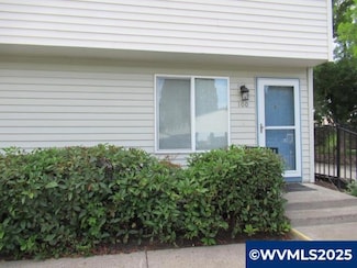 4792 Lancaster (#100) Dr NE, Salem, OR 97305