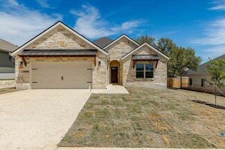 2008 Bordeaux Dr N, Kerrville, TX 78028