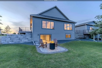 2043 35th St, Spirit Lake, IA 51360